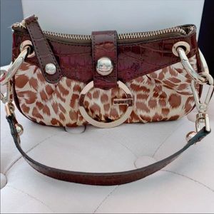 Guess mini handbag